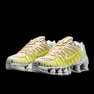 Nike Shox TL Fade Womens Size 7.5 Team Gold Volt Metallic Silver